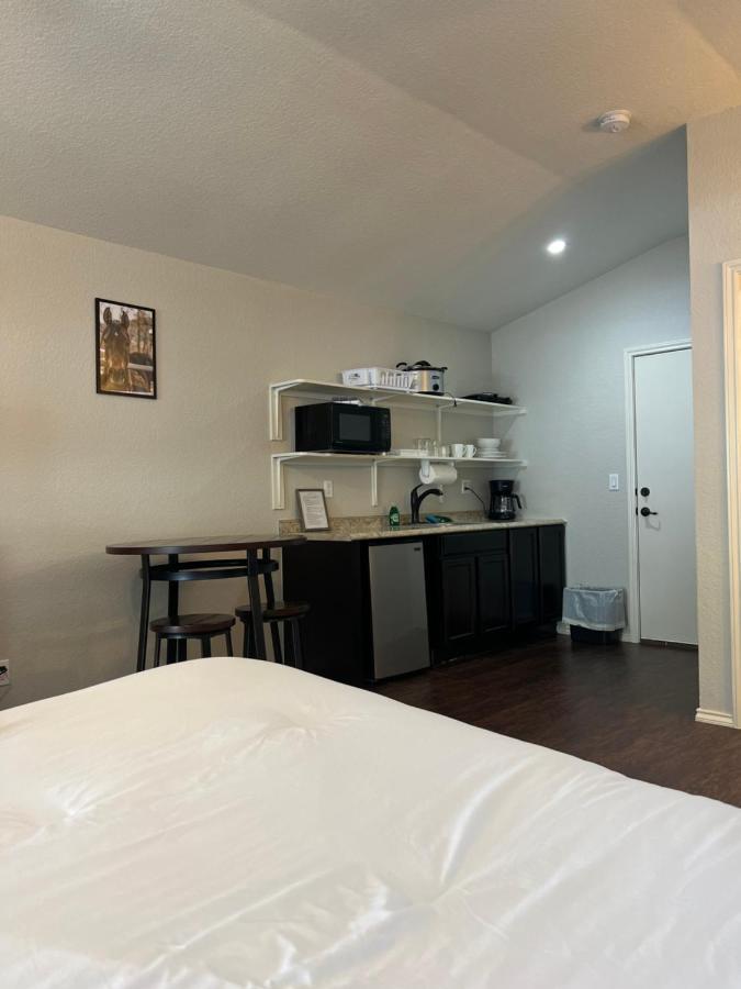 Rivercity Rv Park New Braunfels Bagian luar foto